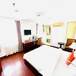 Orange Hotel - Centrally Located Near Dragon Bridge, Han Market, Con Market, And The Cham Museum, Always Friendly, Open 24Hours Welcome